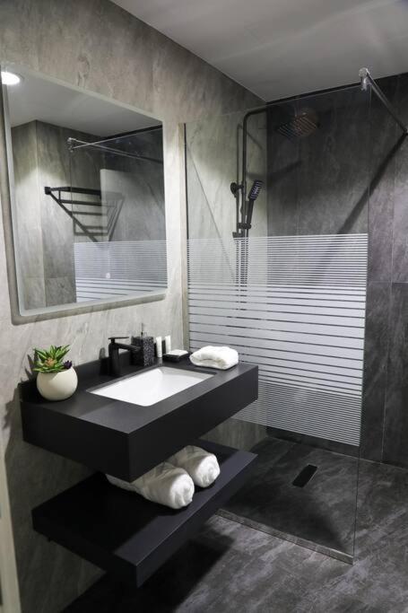 Deal!!! Brand New 1 Bed Condo In The Heart Of Dubai Marina Zewnętrze zdjęcie
